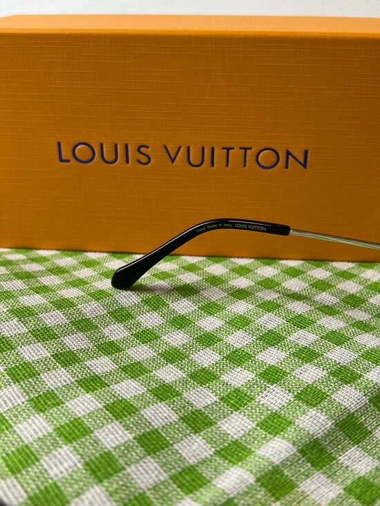 Louis Vuitton Silver Monogram Pilot Sunglasses main image 5
